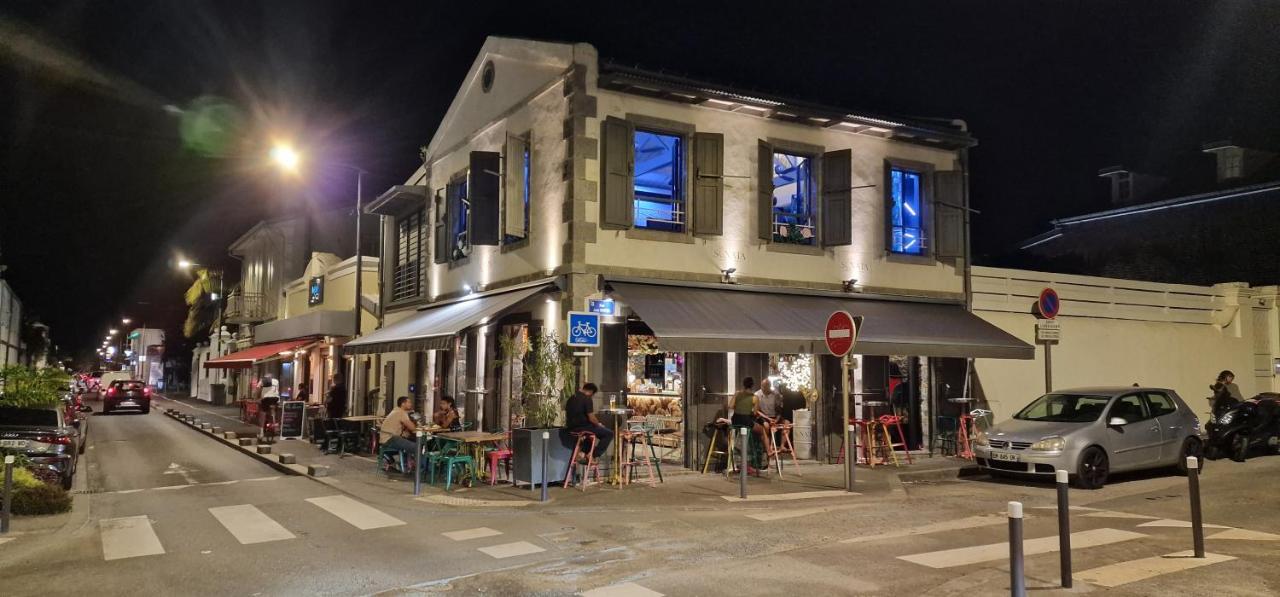 Le Platinium Barachois Lägenhet Saint-Denis Exteriör bild